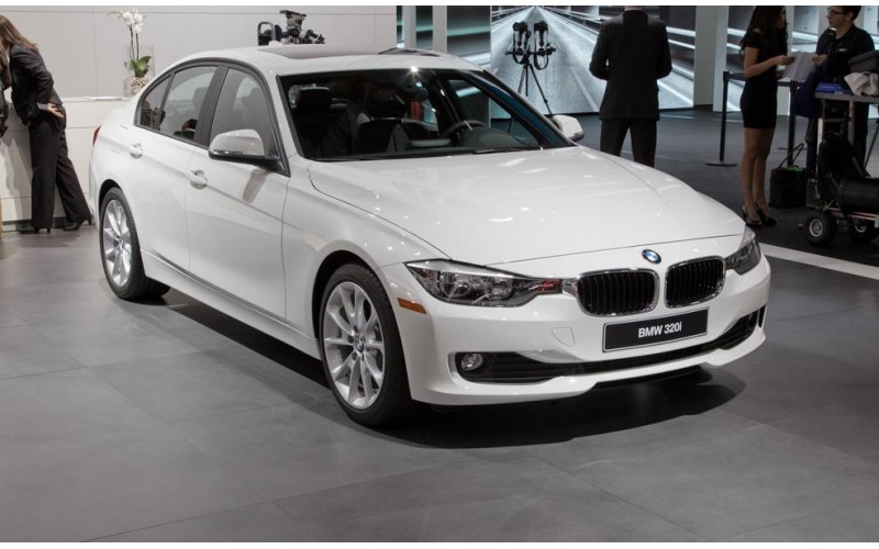 BMW320 BMW320