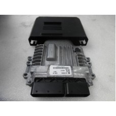 Hộp ecu điều khiển động cơ orlando